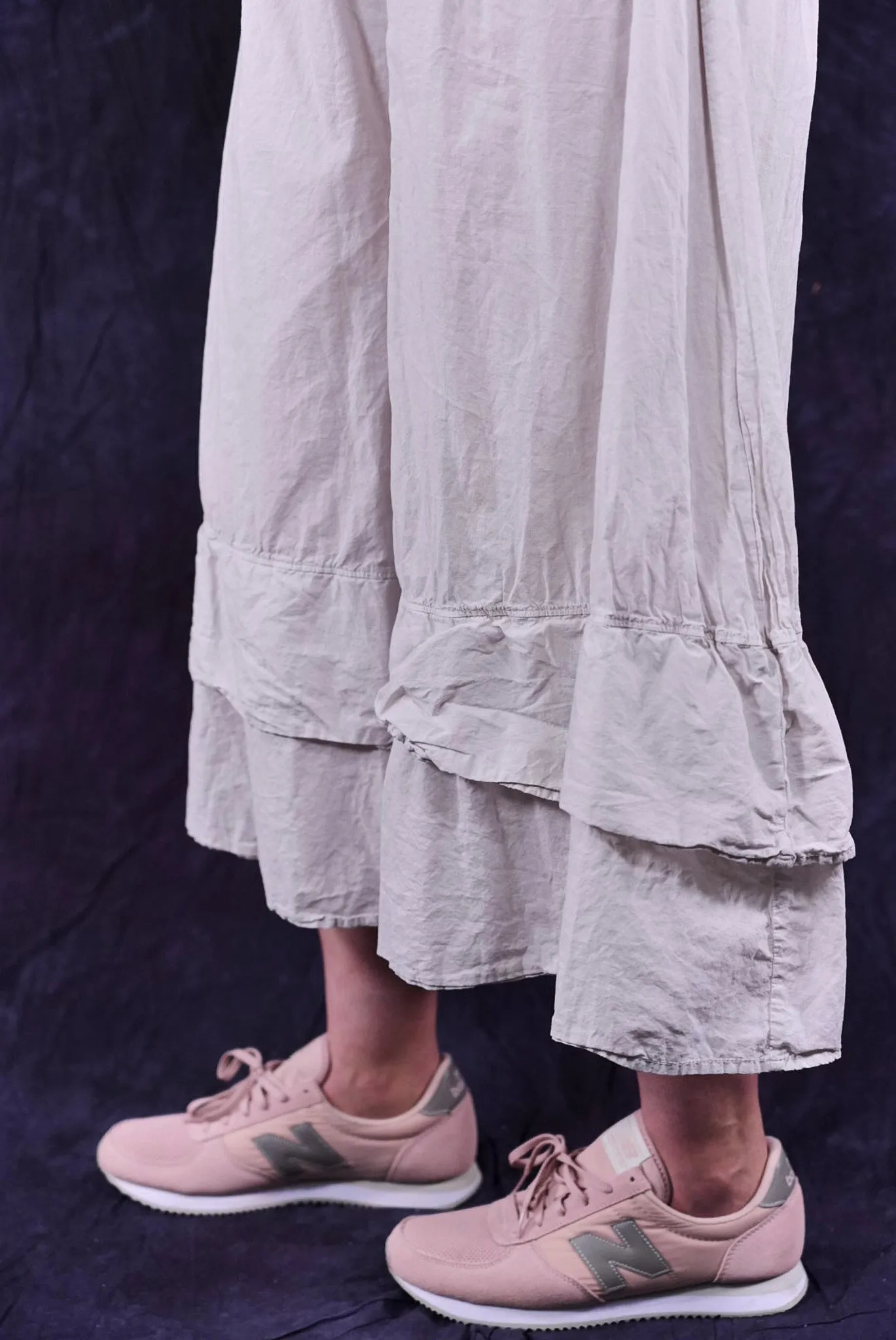 3348 Lawn Petaloon Pearl Smoke