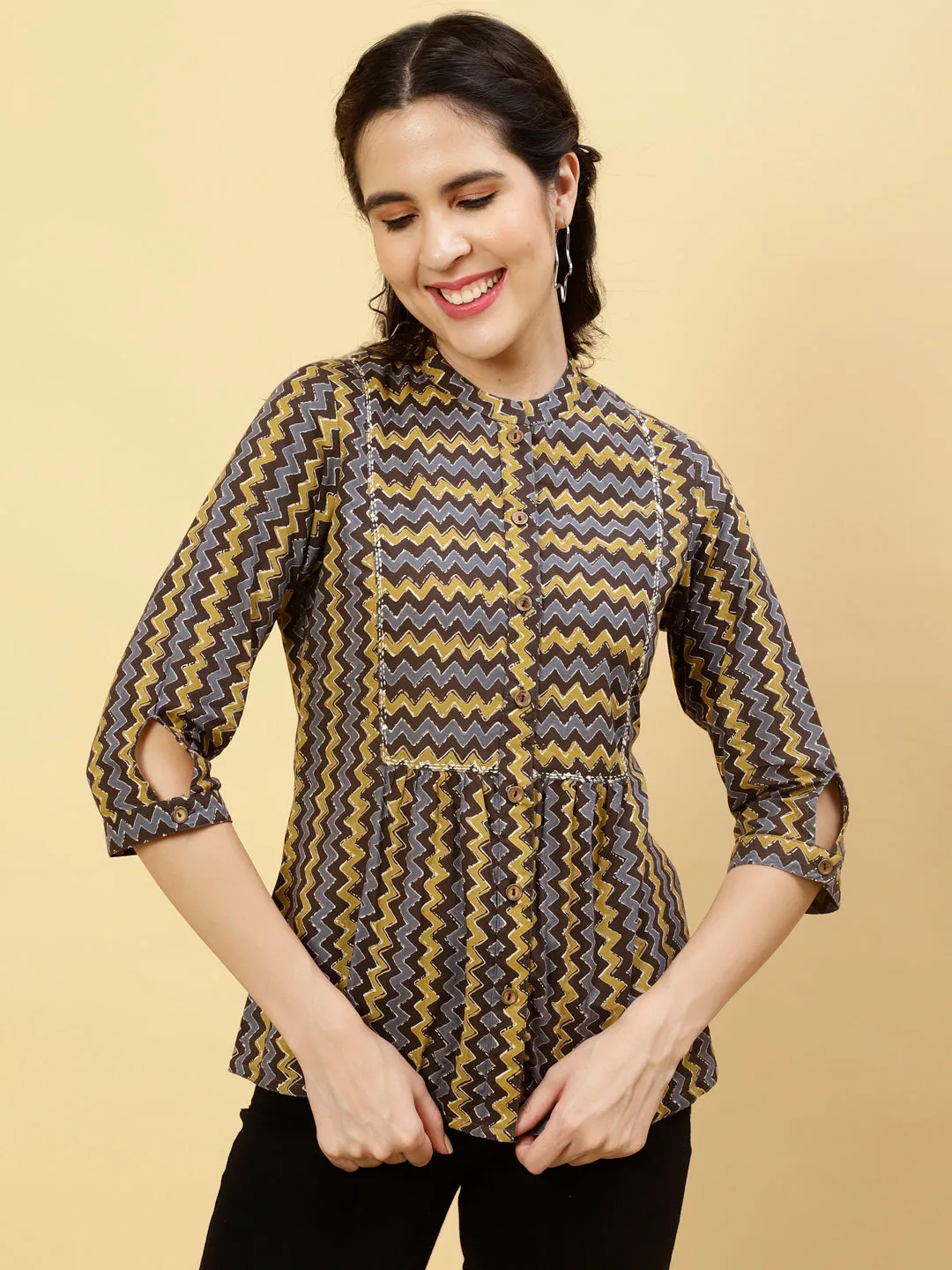 Charcoal Zig-Zag Printed Top