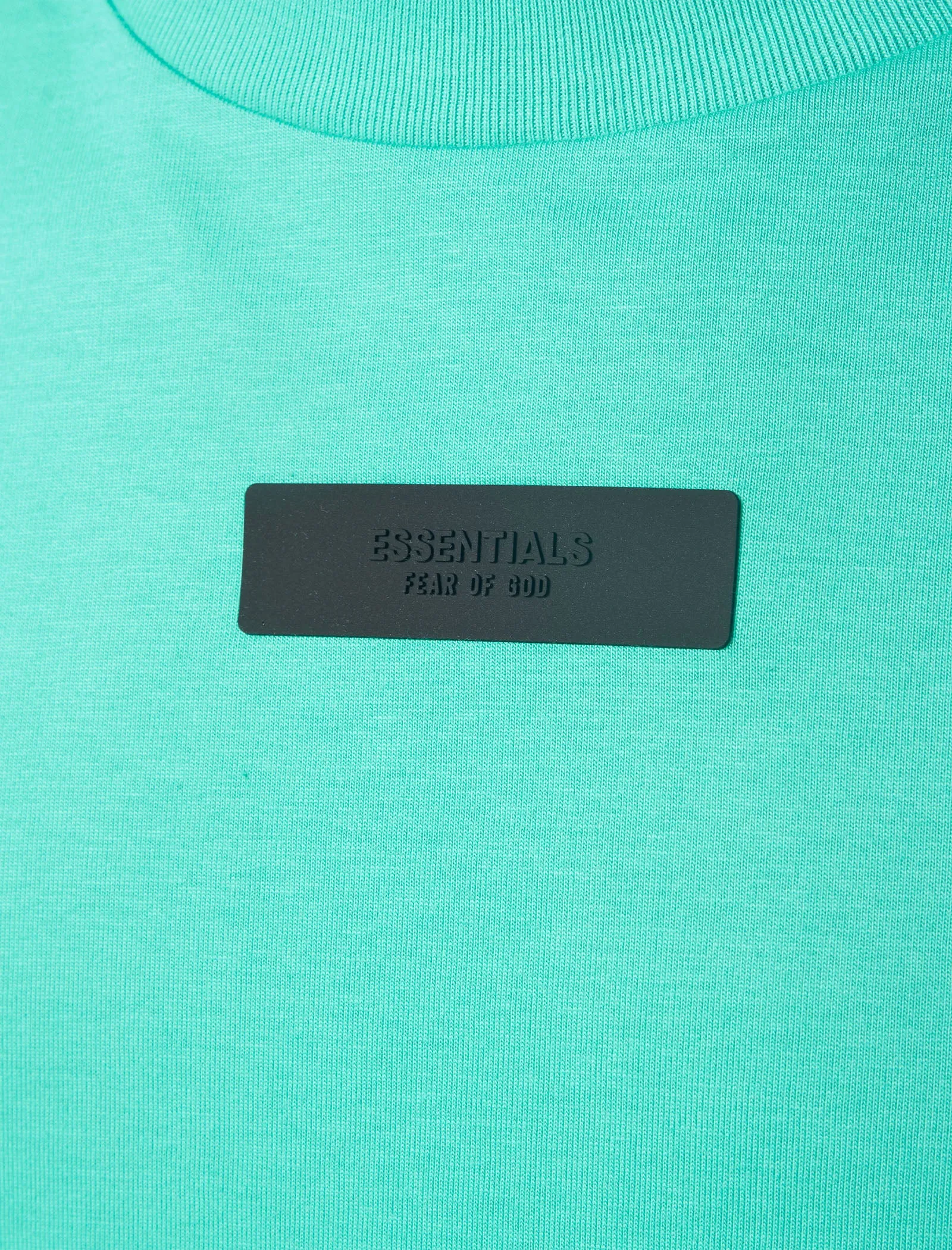CREWNECK TEE
