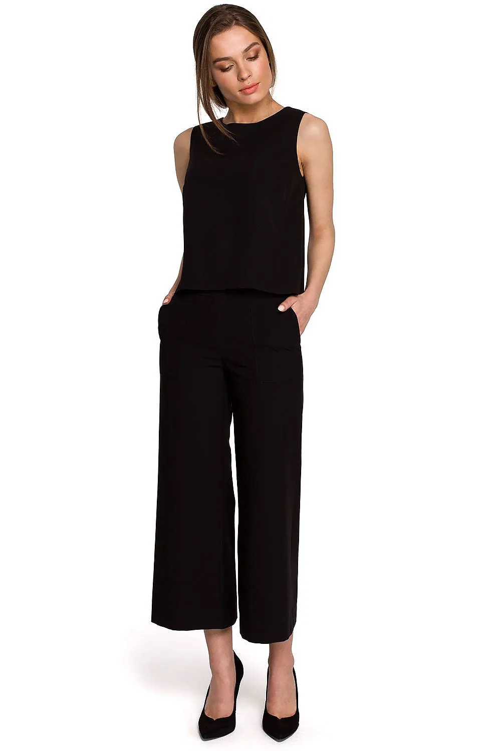 Elegant Back-Neck Trapeze Blouse