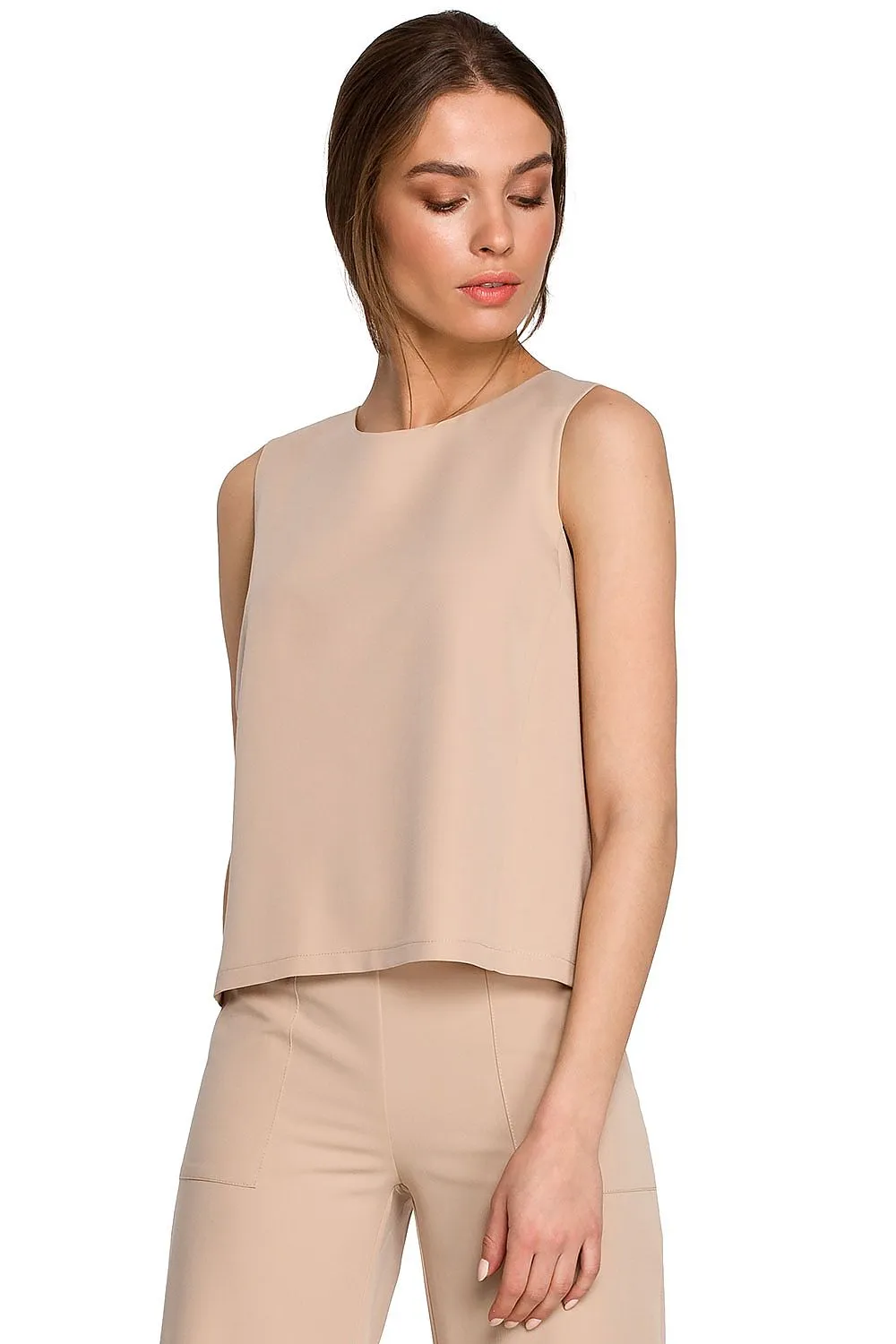 Elegant Back-Neck Trapeze Blouse