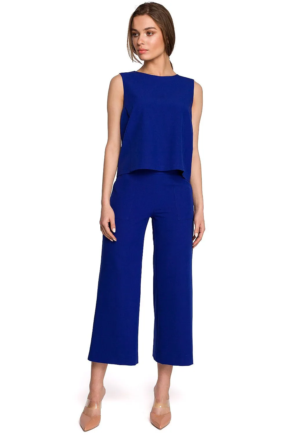 Elegant Back-Neck Trapeze Blouse