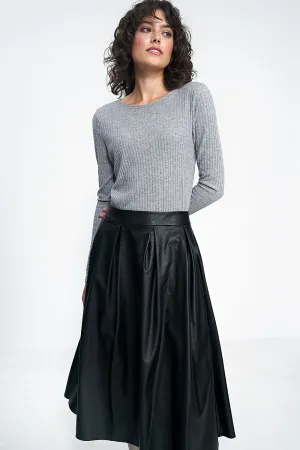 Elegant Fitted Long-Sleeve Blouse