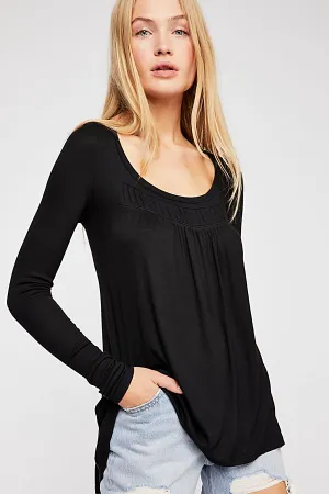 FREE PEOPLE BABYDOLL TOP BLACK*