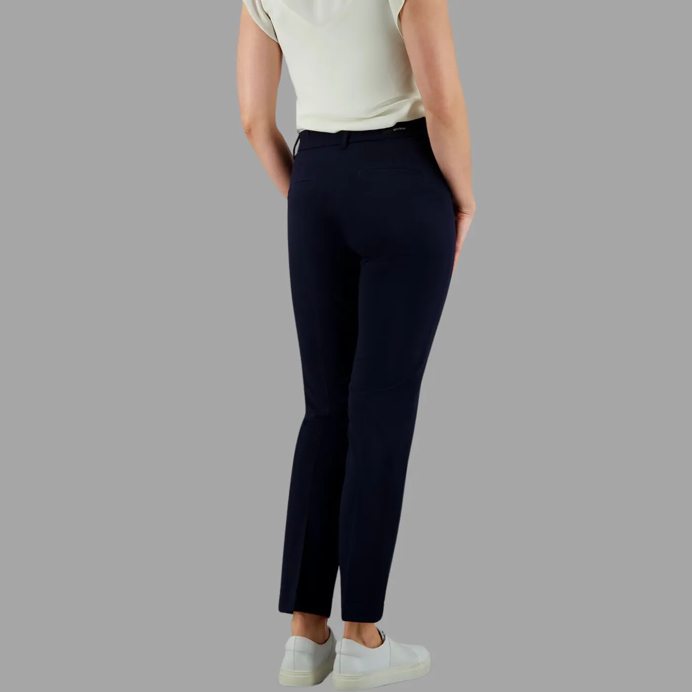 Gardeur Zene51 Slim Fit Trousers | Black or Red