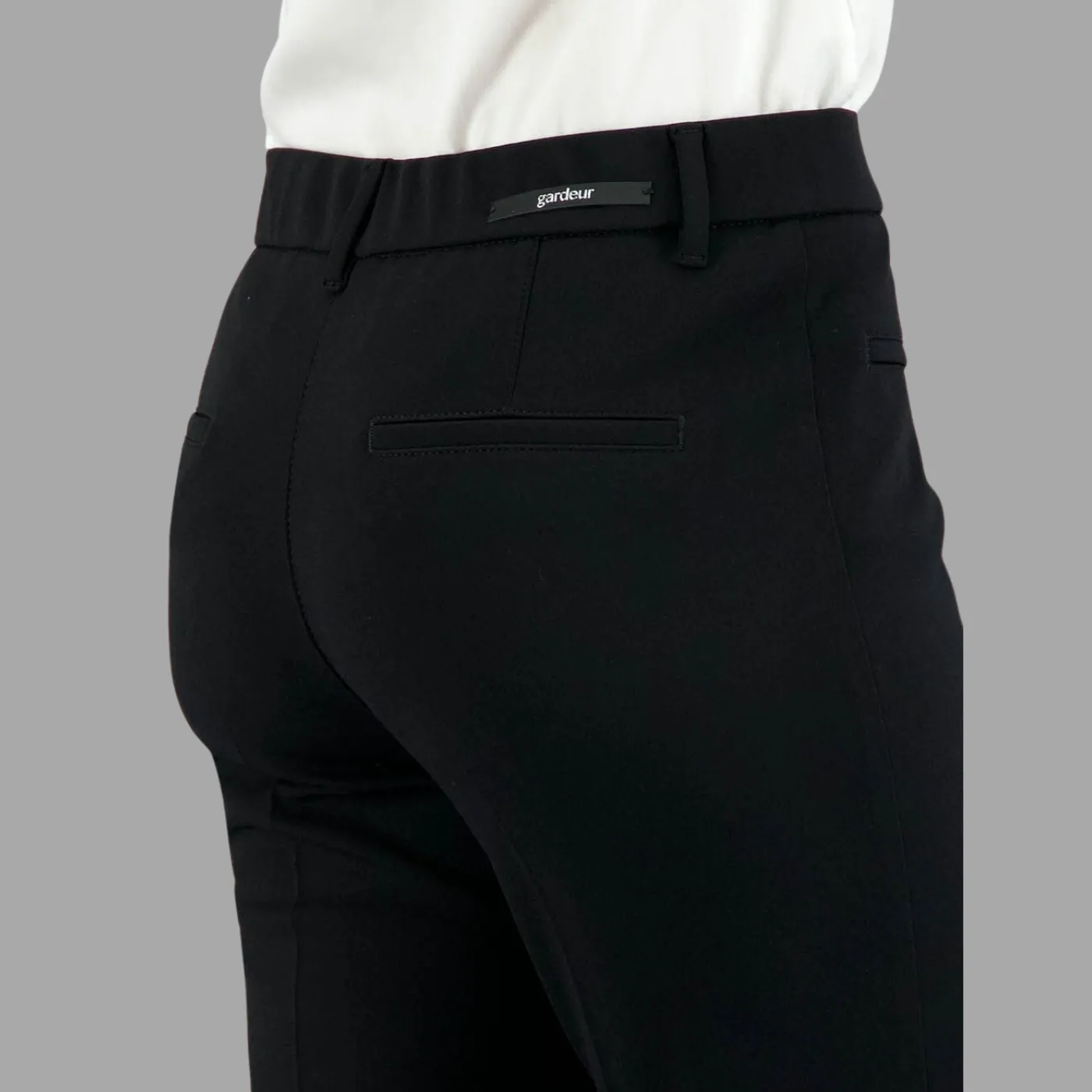 Gardeur Zene51 Slim Fit Trousers | Black or Red