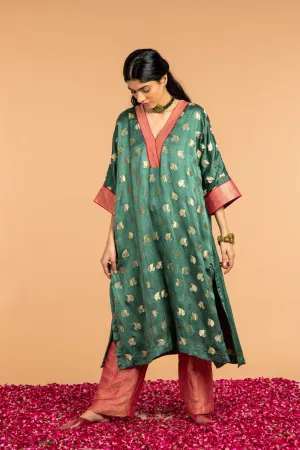HARA GULAB CHOGA CO - ORD SET  (2PC SET)