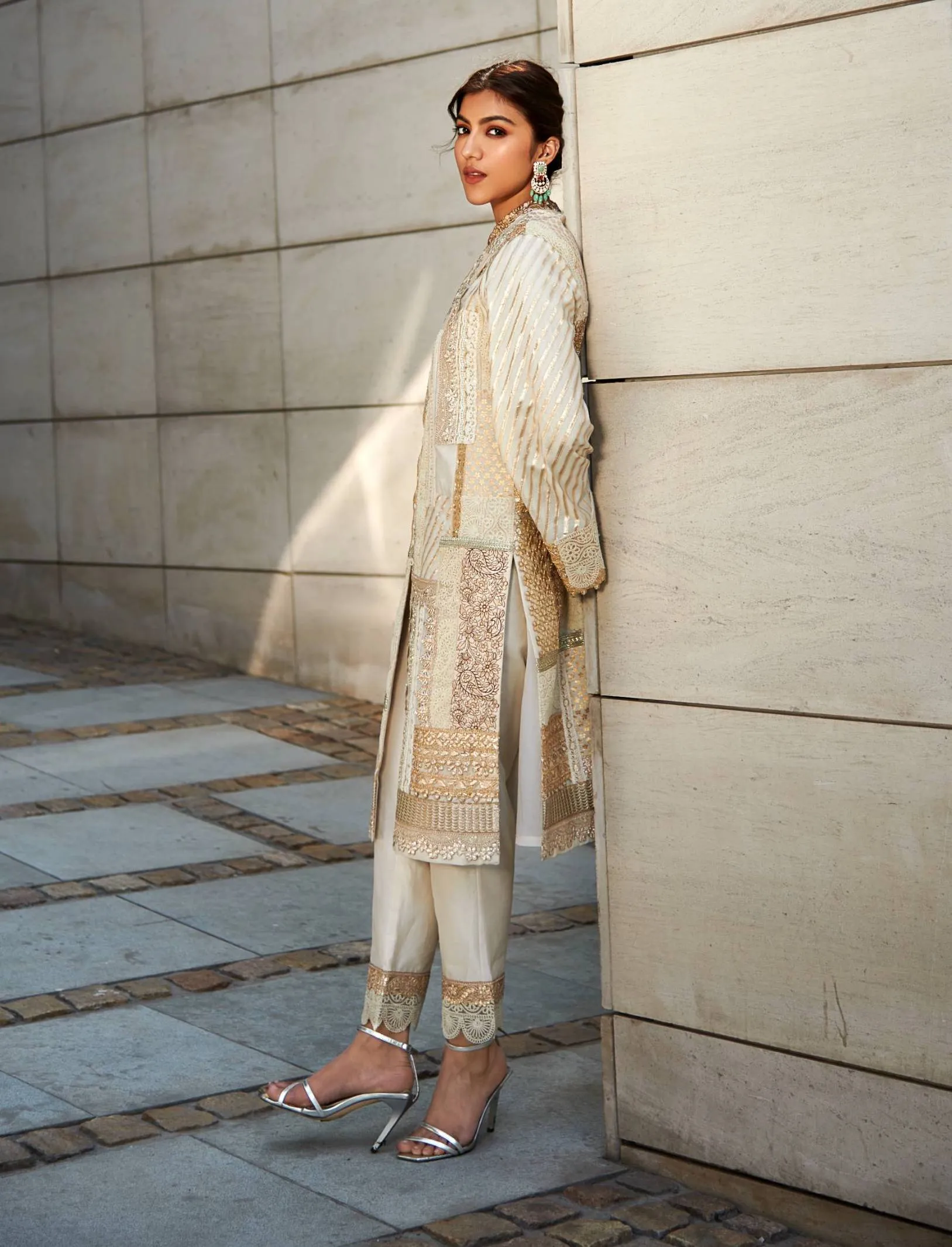 Ivory gold embellished kurta set