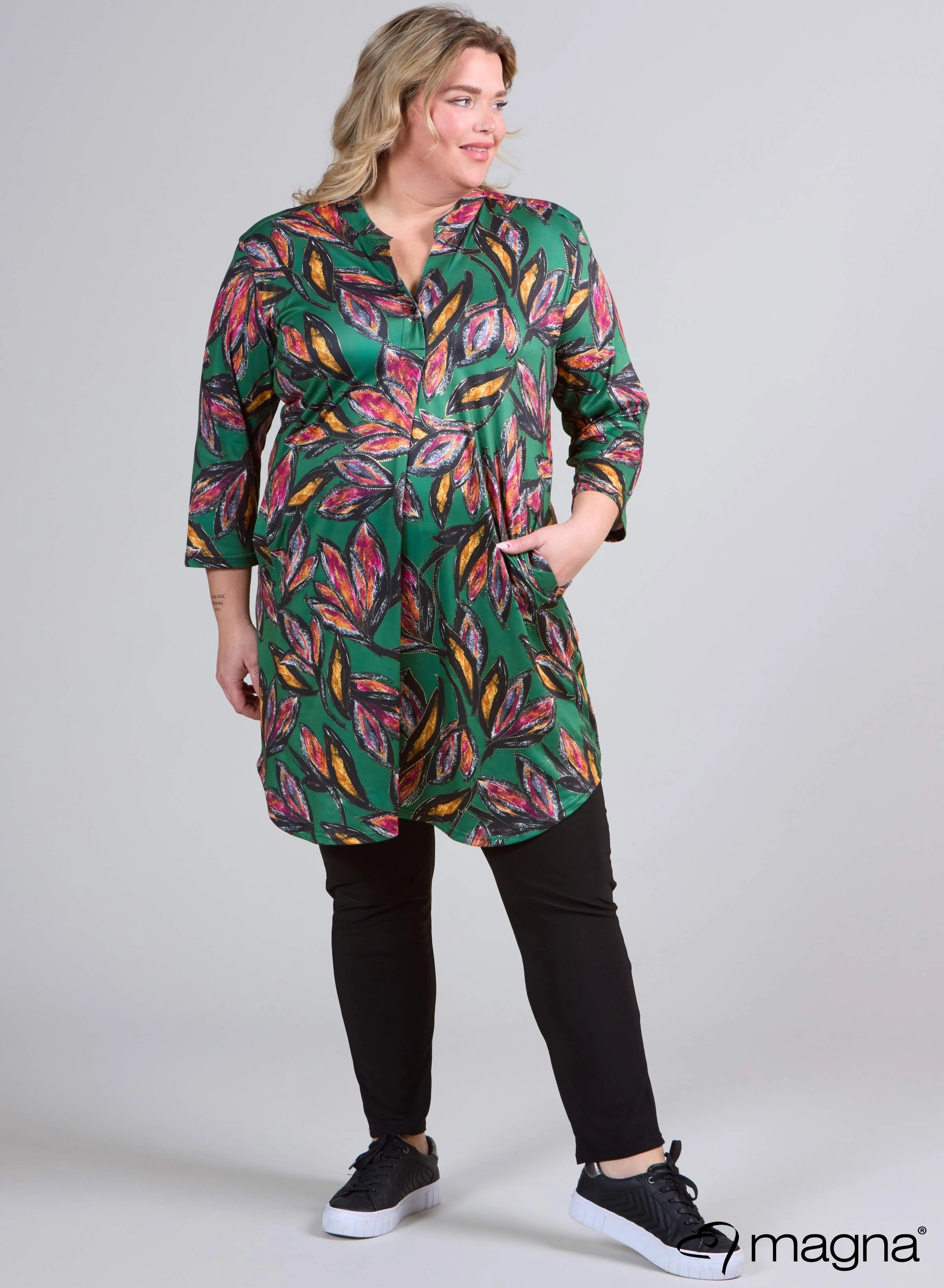 Magna A-Line Long Pocket Tunic Paradise Flower Green