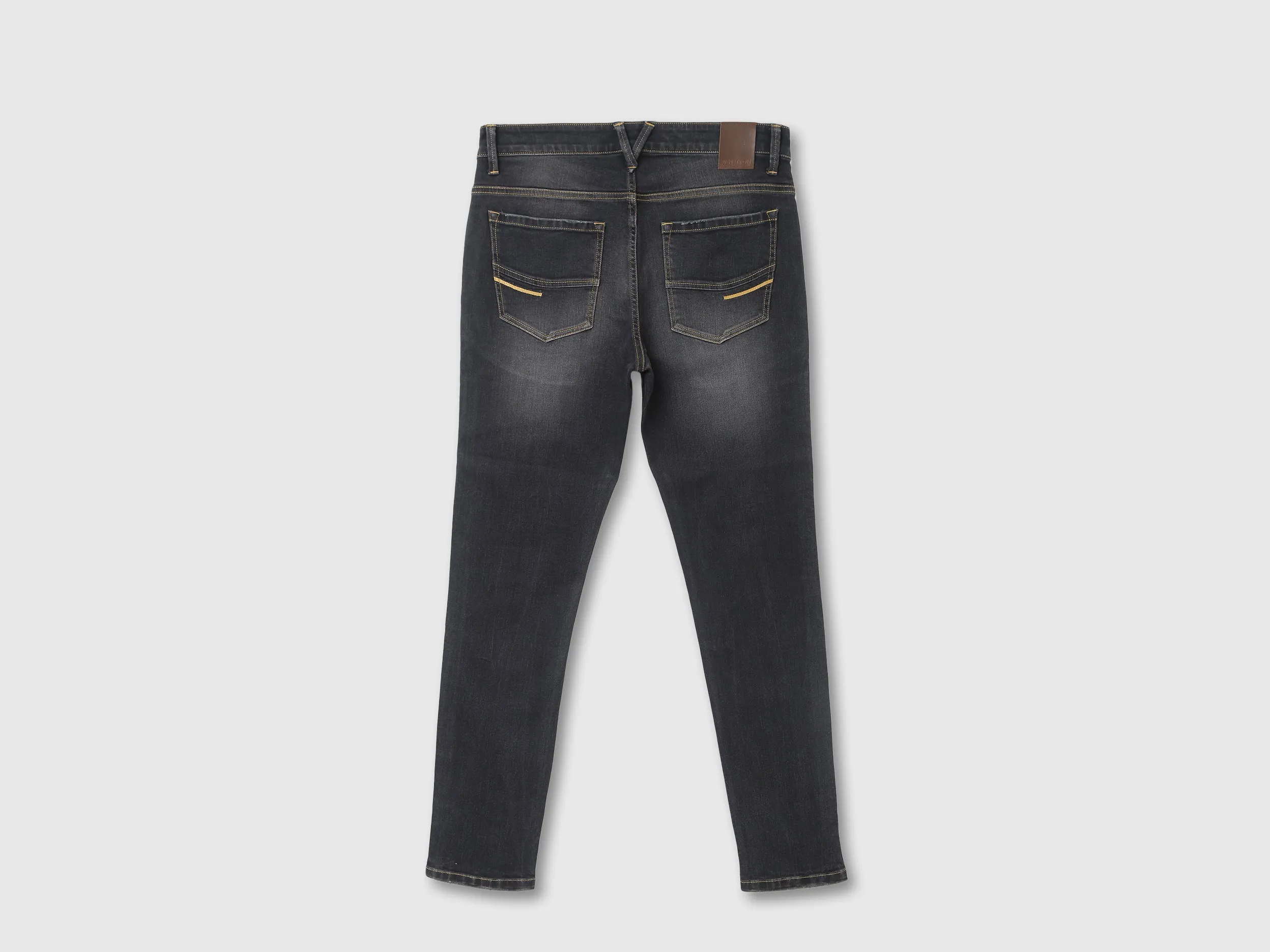 Mens Slim Tapered Fit Jeans