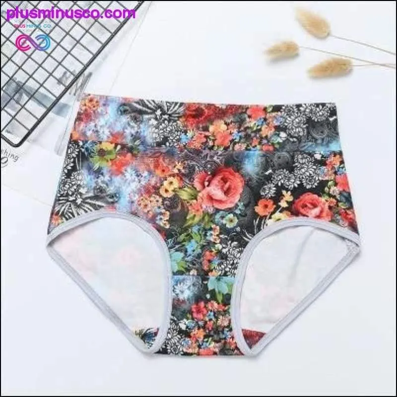 New Couple Underwears Printing Underpants Sexy Women Shorts