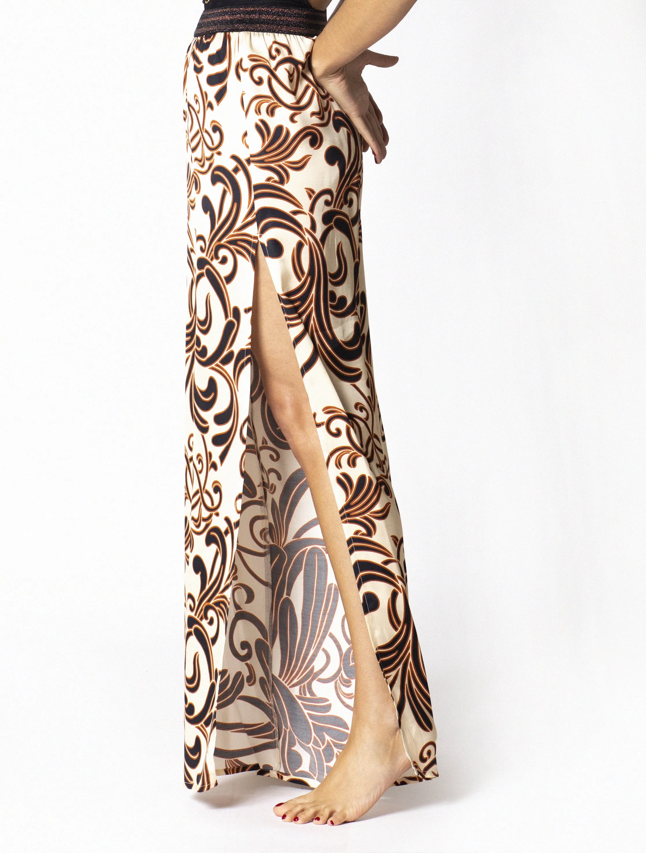 Orion Black Print Viscosa