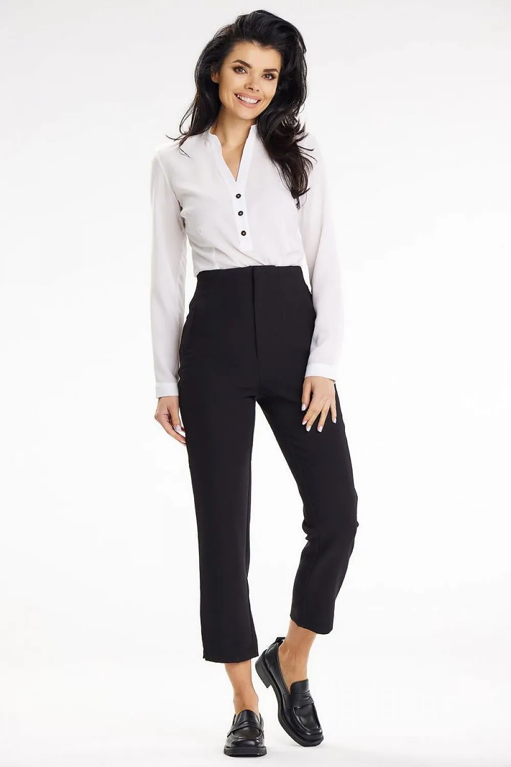 Pleated Heart Neck Fitted Blouse