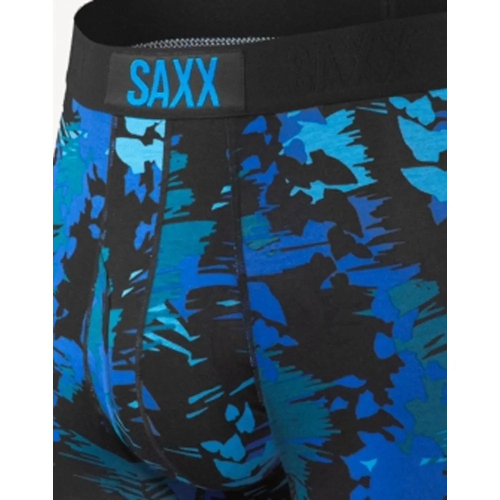 SAXX Ultra free agent