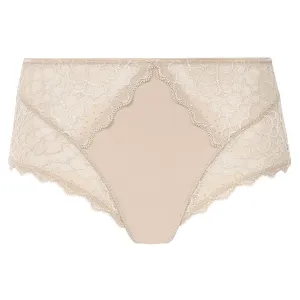Simone Pérèle Caresse Control Brief