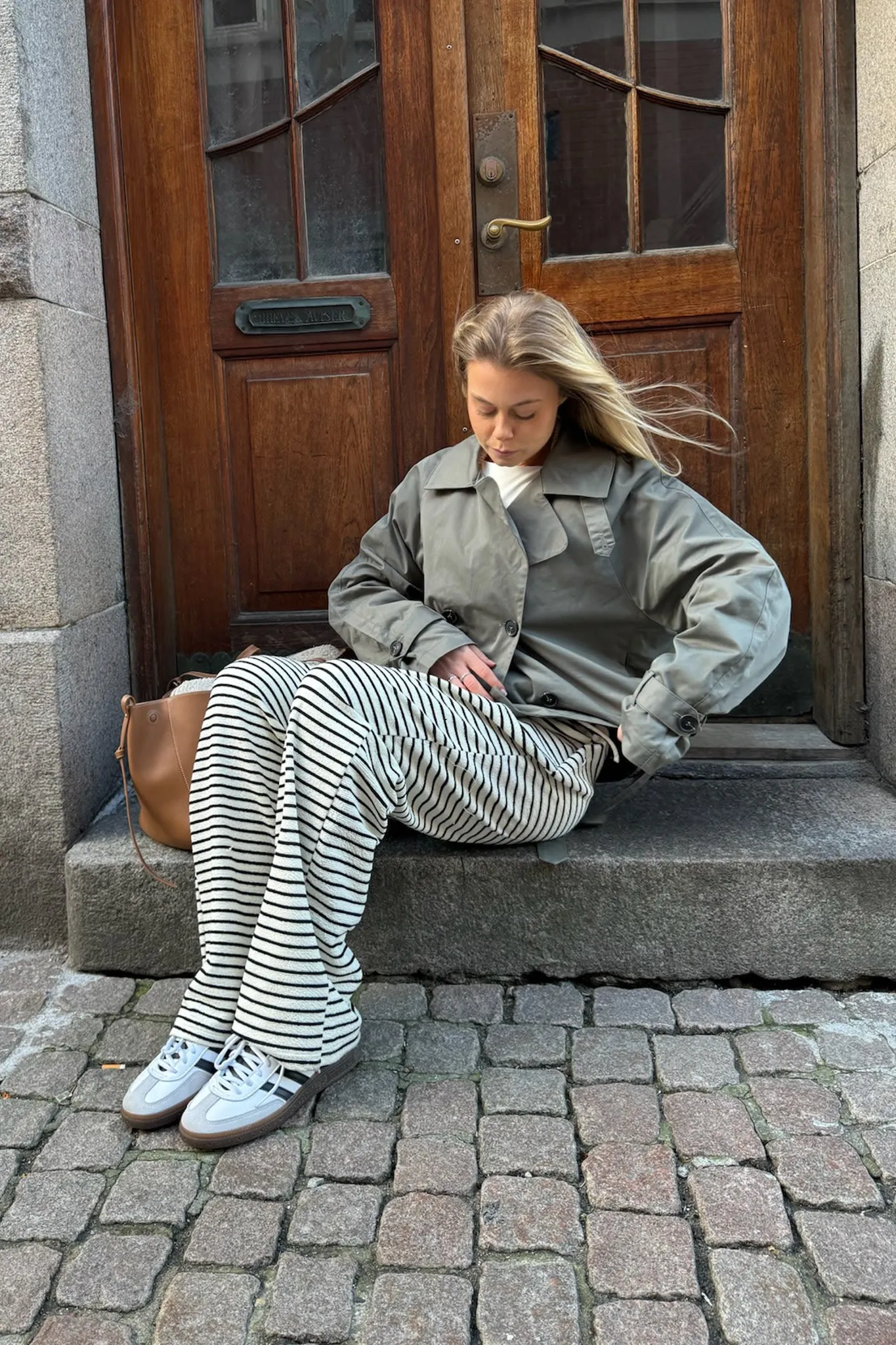 SofiaIC Bukser - Hvid Sort Stribet