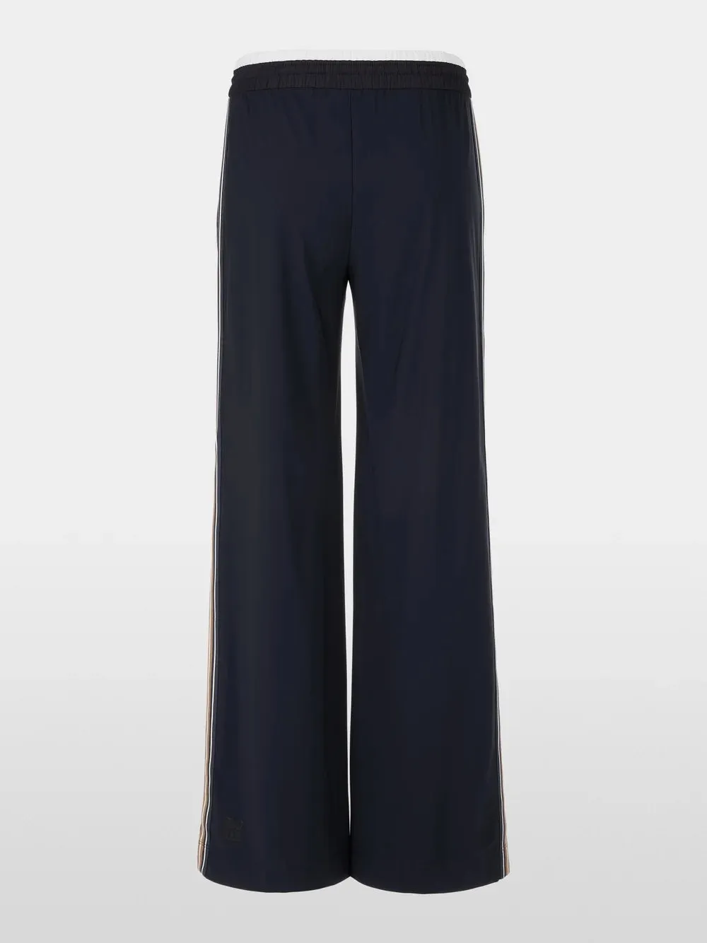 Soft-flowing silhouette Trousers
