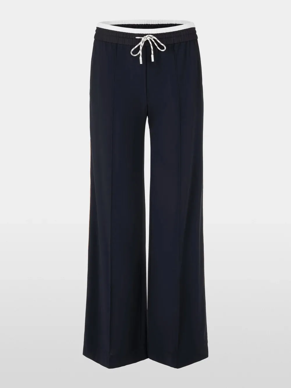Soft-flowing silhouette Trousers