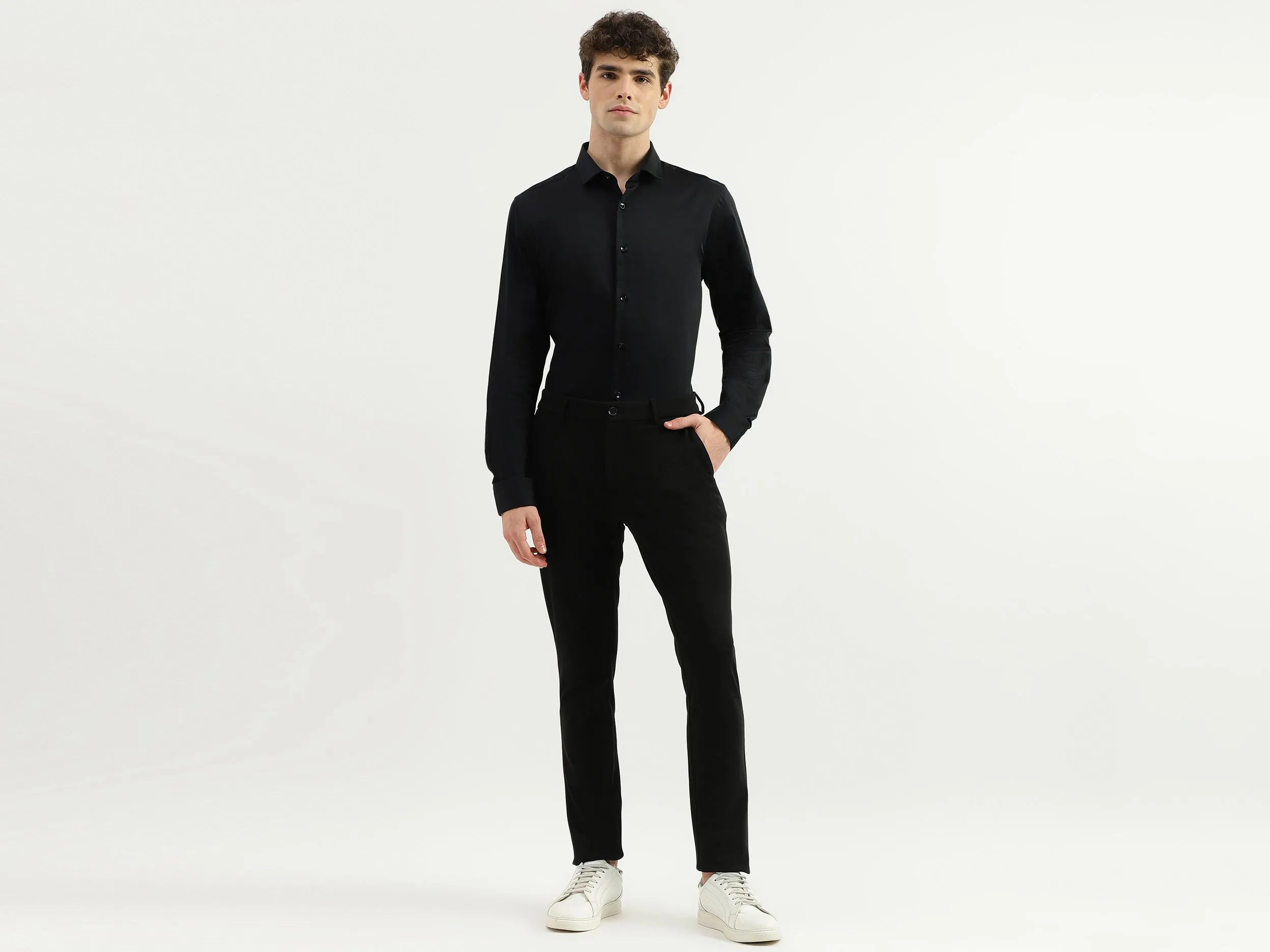 Solid Mid Rise Slim Fit Trousers