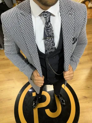 Suarez - Navy 3 Piece Suit