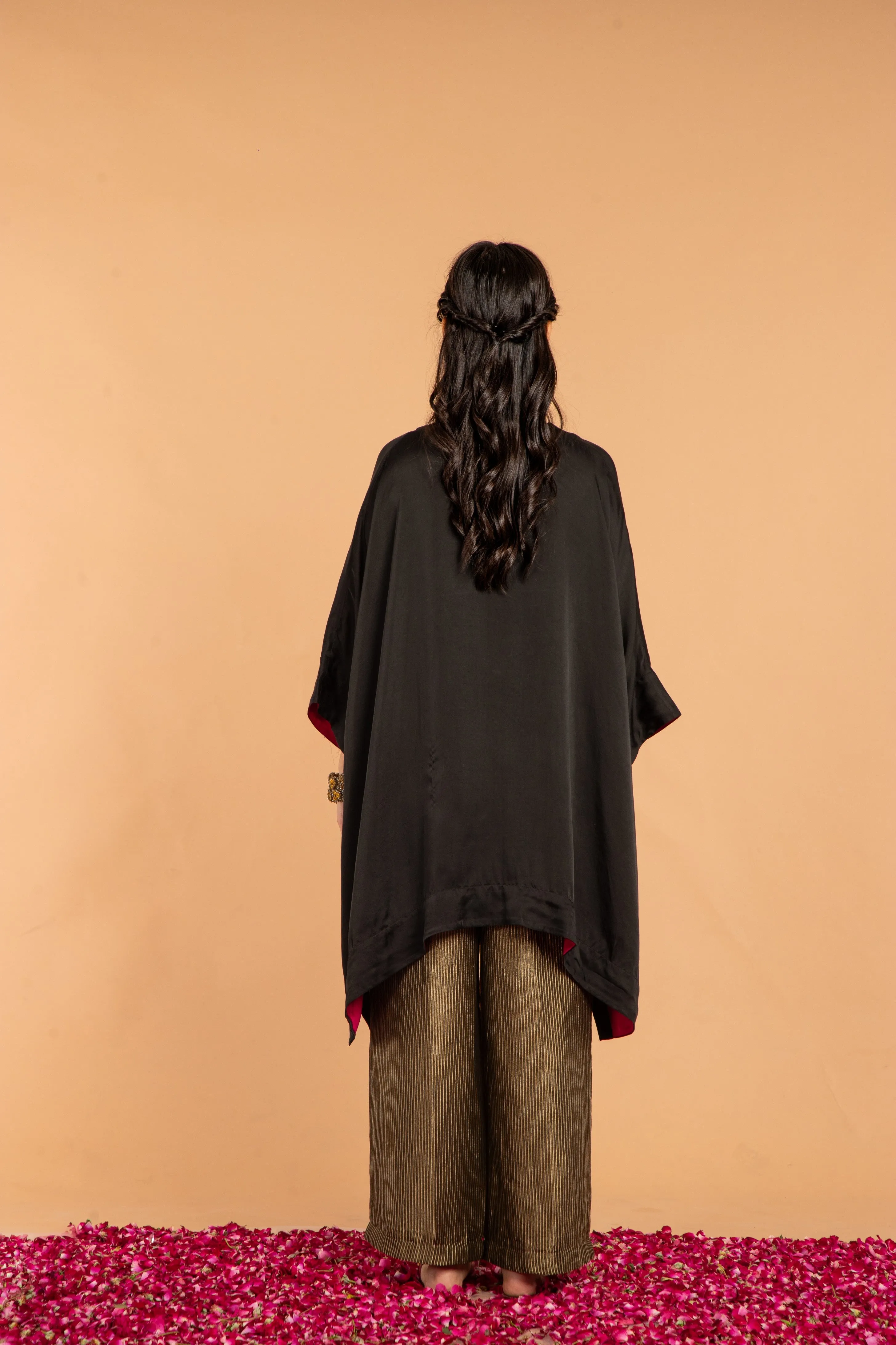 V- NECK SHORT TUNIC