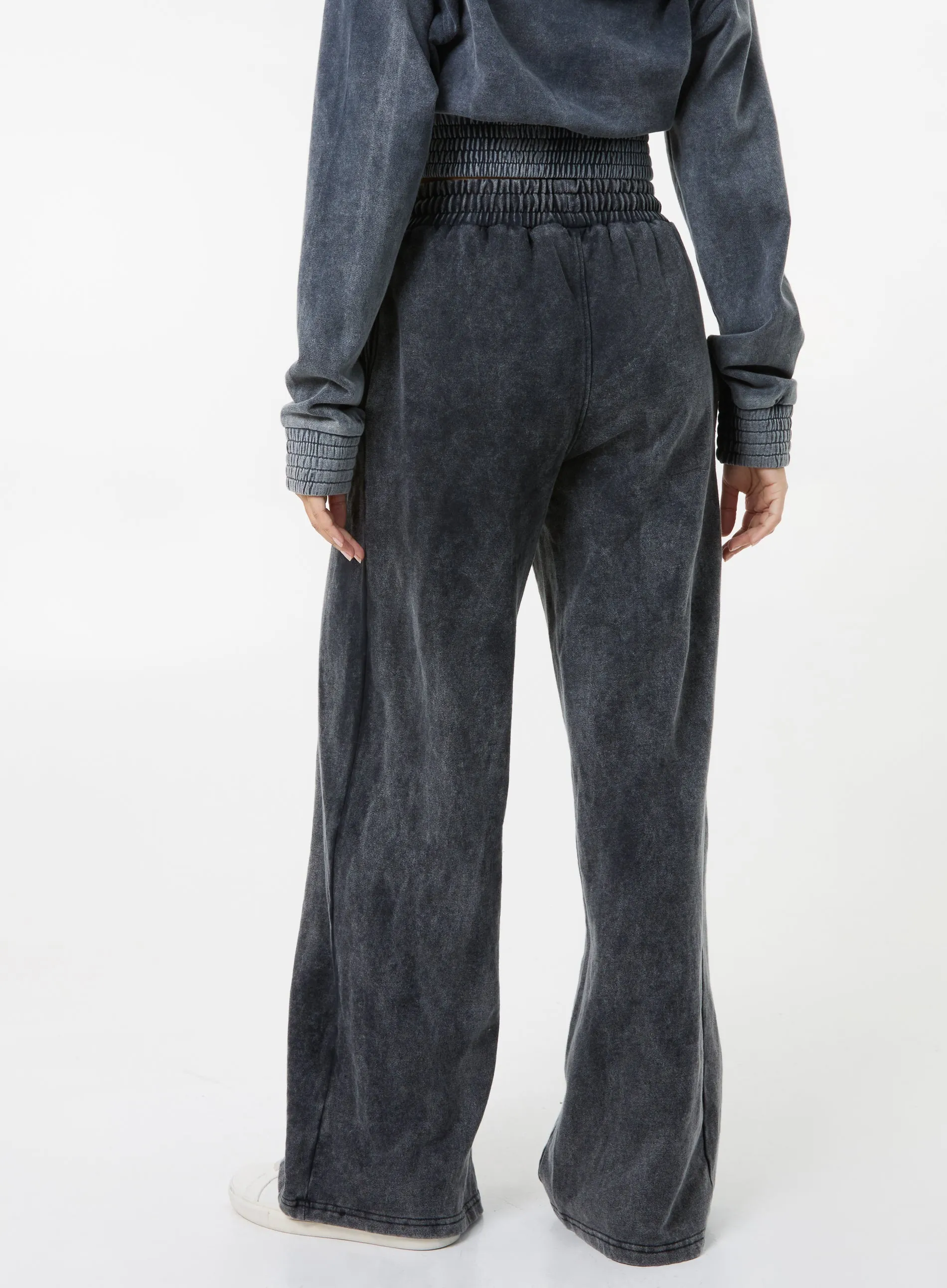 Wash Wide Leg Trousers