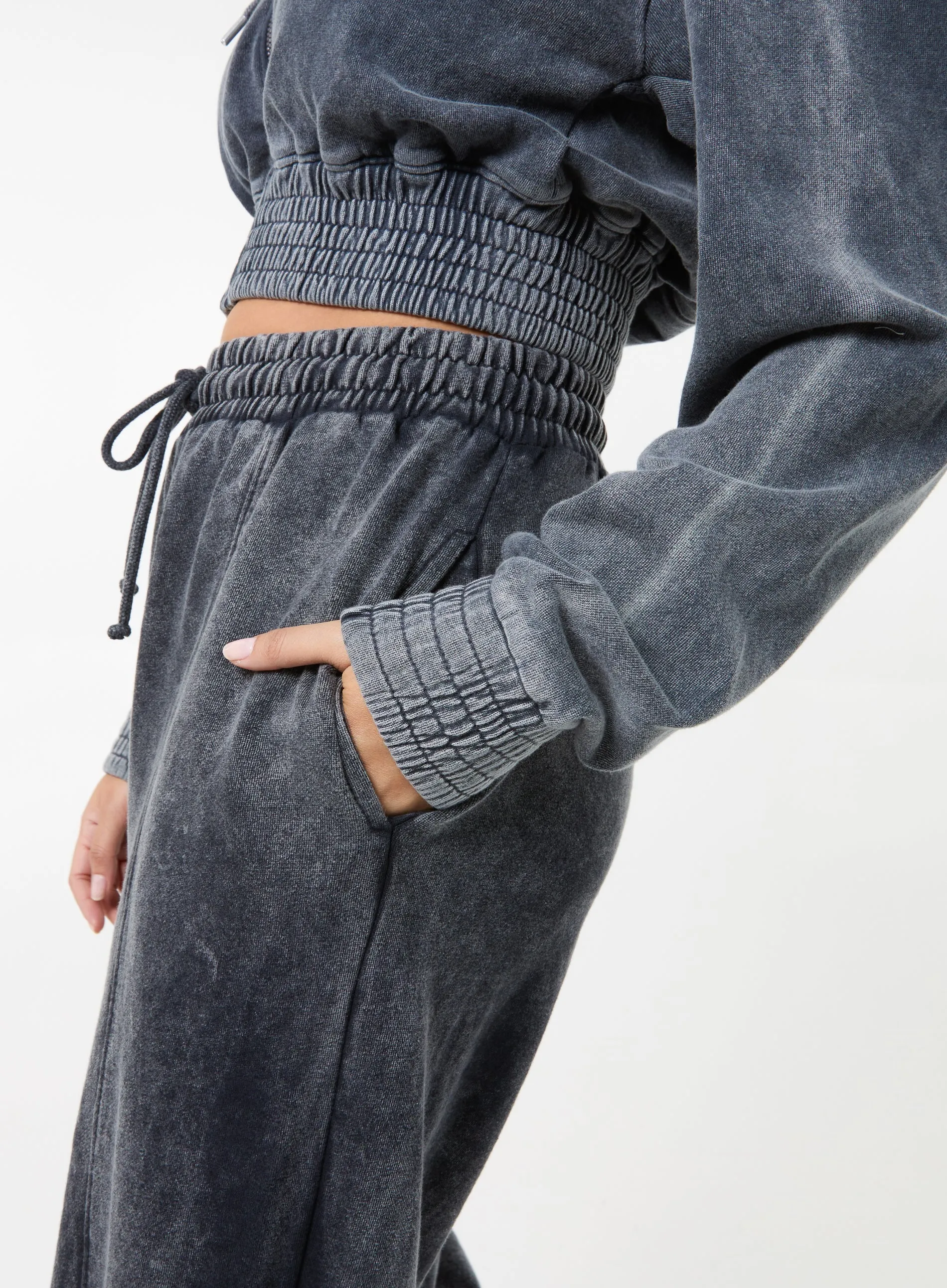 Wash Wide Leg Trousers